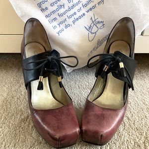 John Fluevog Shoes — unique pumps - GREAT condition! Great deal!!